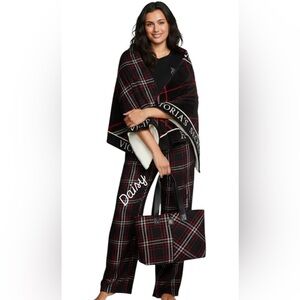 ✨ Victoria’s Secret Plaid Cozy Set — Tote Bag + Blanket + Tee-Jama ✨